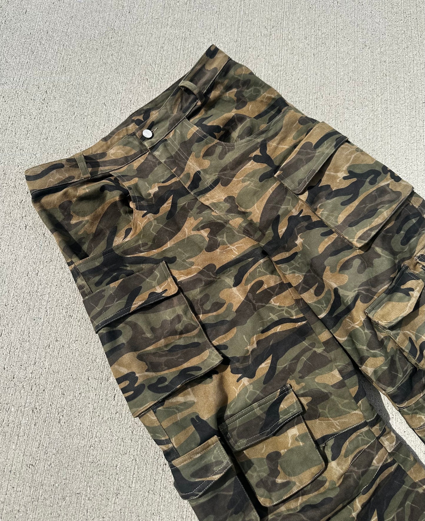 MARBLED CAMO CARGOS