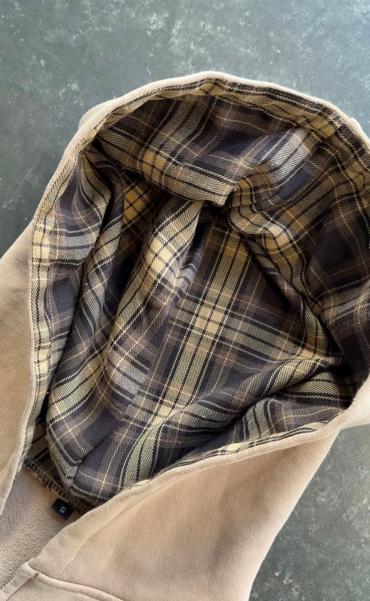 TAN PLAID ZIP