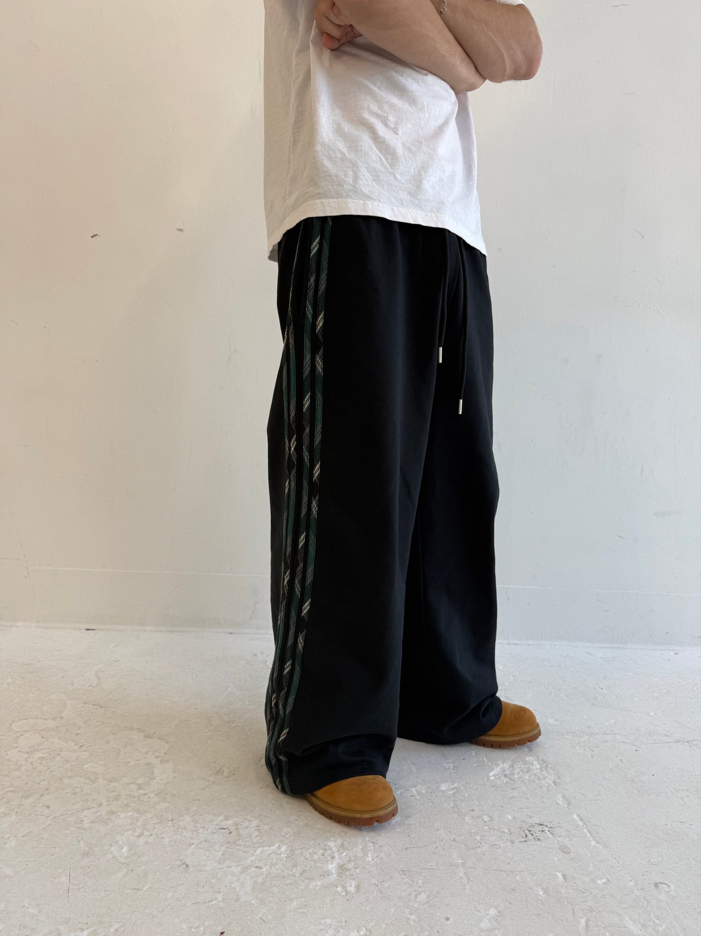 BLACK PLAID TRACK PANTS