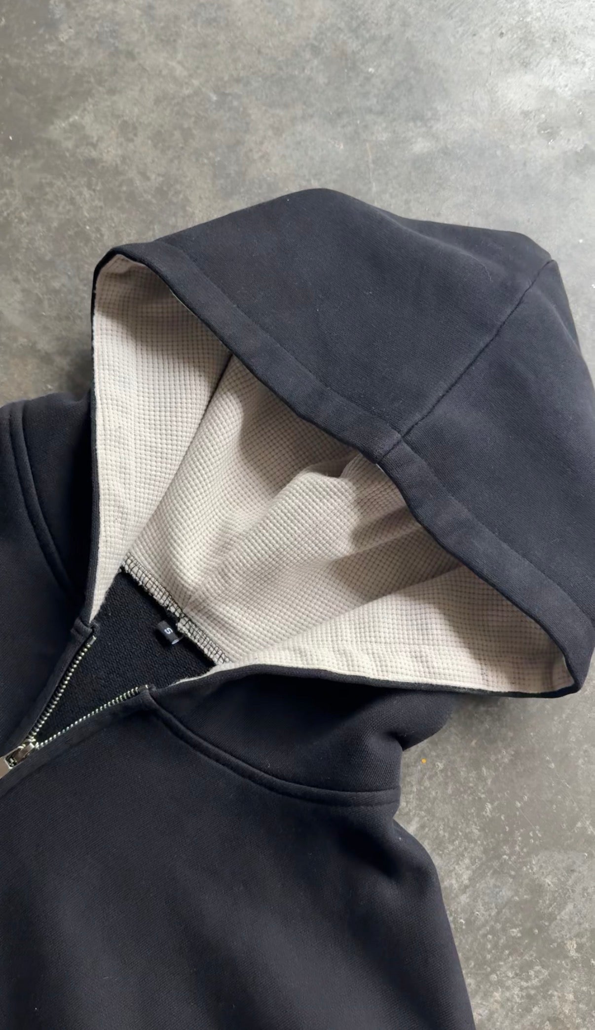 BLACK THERMAL ZIP – LITHIC.WW